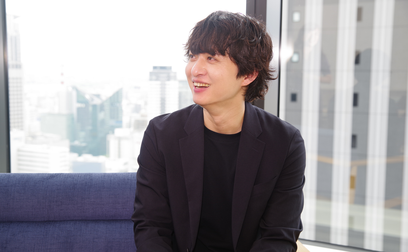 ヨリミルインタビュー高村さんの話す姿