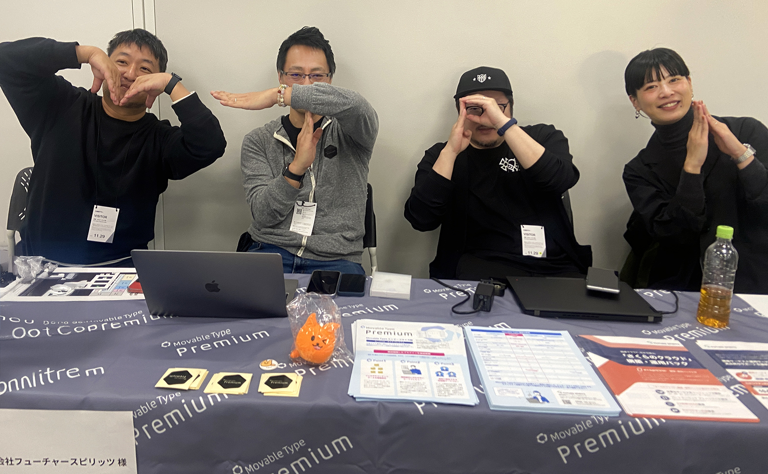 MTブースにて弊社のみなさん